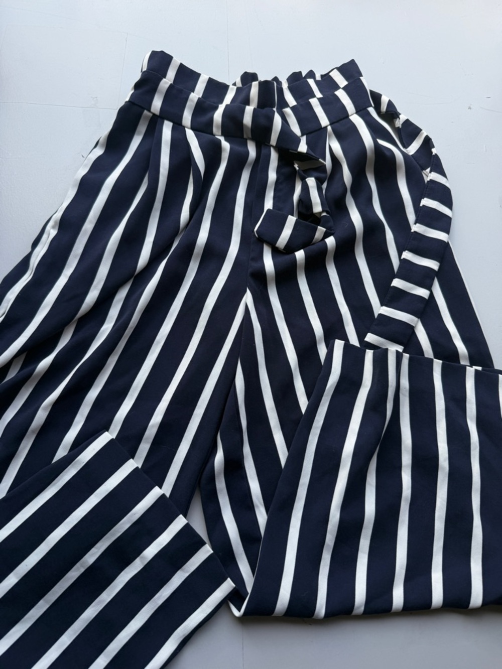 Zara baggy Navy White Striped Tie-Waist Wide-Leg Pants xs small loose A12